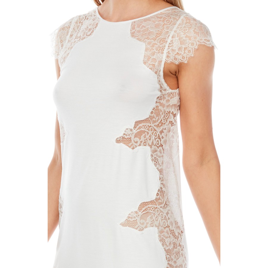 Camisón corto micromodal mujer en uso